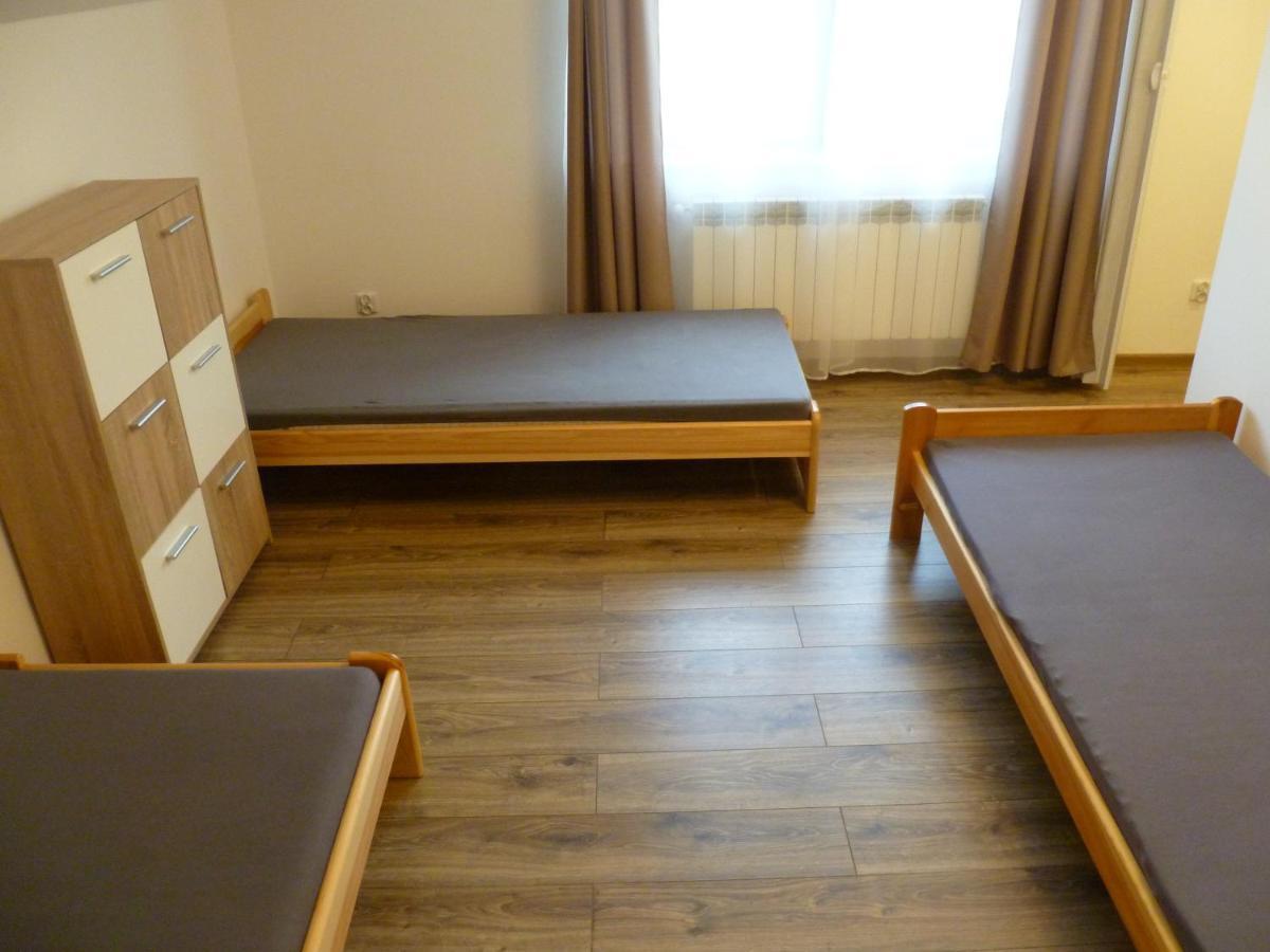 Klimatyczny Domek - Apartamenty & Noclegi Slawecin Экстерьер фото