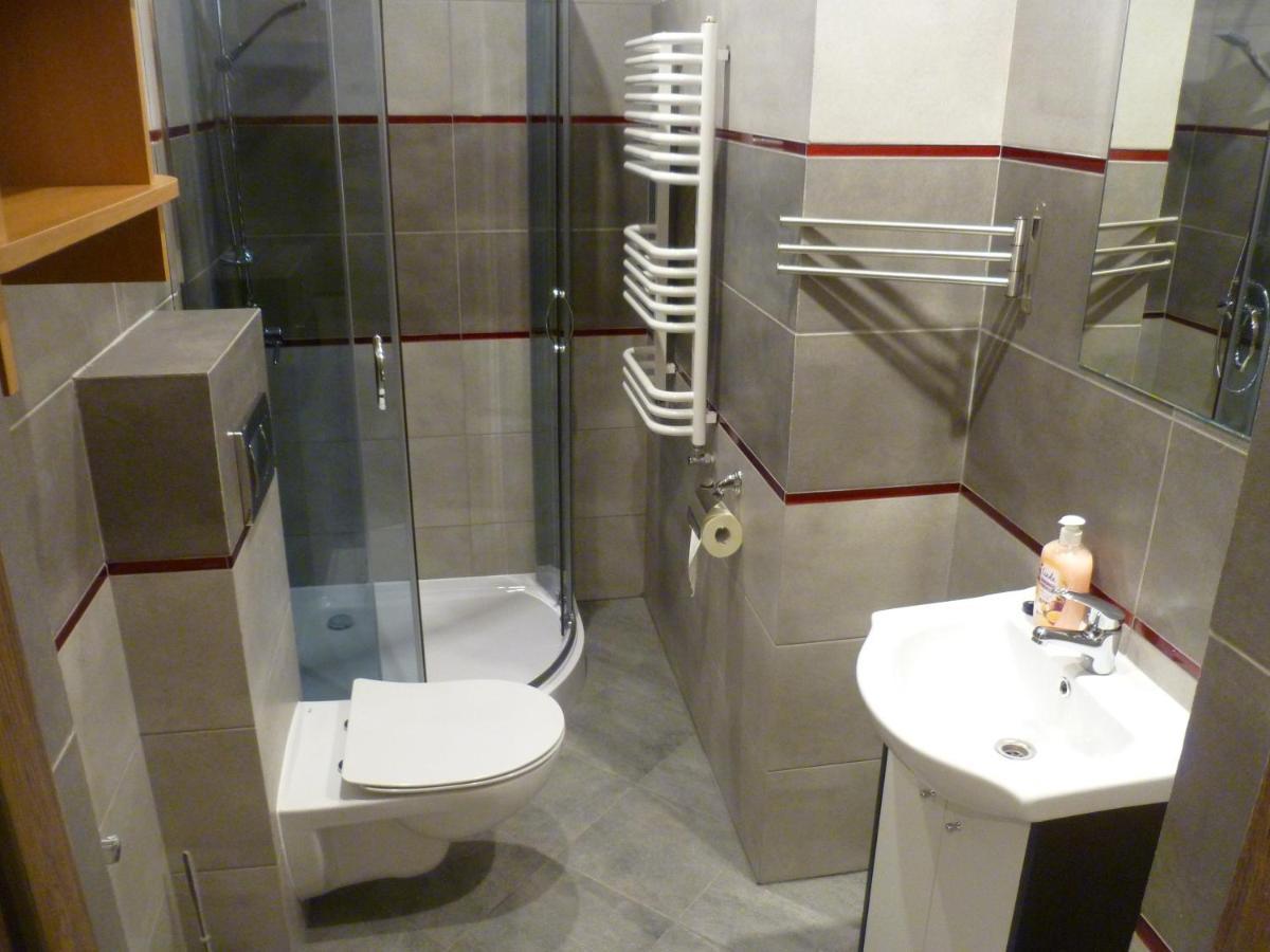 Klimatyczny Domek - Apartamenty & Noclegi Slawecin Экстерьер фото